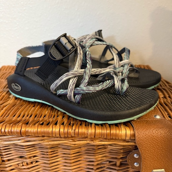 Chaco Strappy Sports Outdoor Sandals Dash Grey Blue Womens Sz 9 Comfort Hiking - Picture 1 of 8